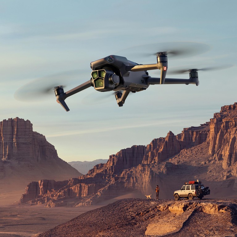 Kit Drona DJI Mavic 3 PRO Cine Premium Combo5.1K/50, 20MP, 899g 