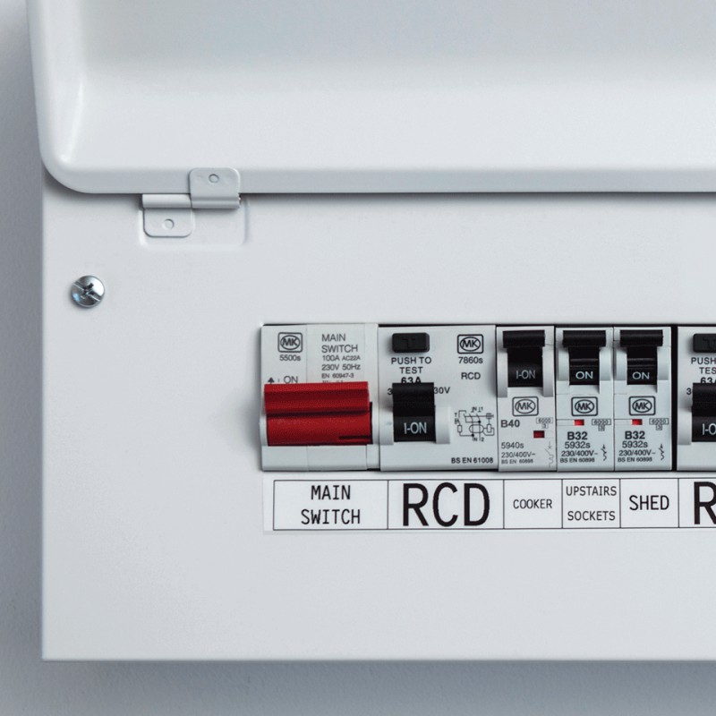 Imprimanta Transfer Termic BROTHER 180dpi PT-E560BTSP, Viteza de tiparire: 30mm/s, Latime maxima de imprimare: 24mm|Conectiv: mini-USB|WIFI, Imp Cod de bare:DA, (Timbru verde 3.5 RON) 