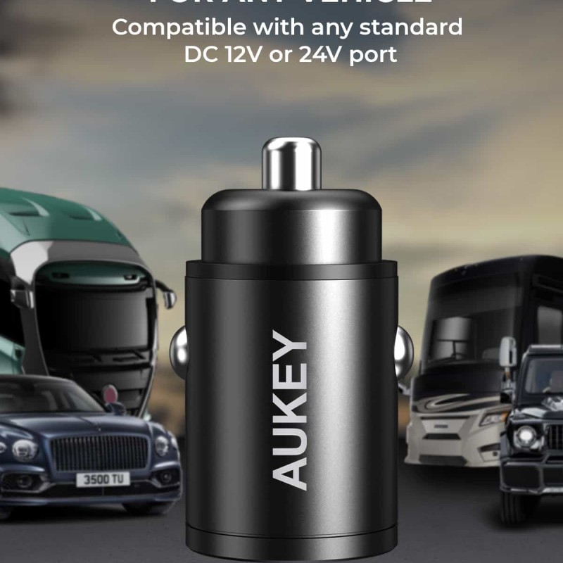 Alimentator Smartphone auto Aukey, CC-A3, 30W, fast charge, alimentare bricheta, 1 x USB-C, 1 x USB-A, negru, 