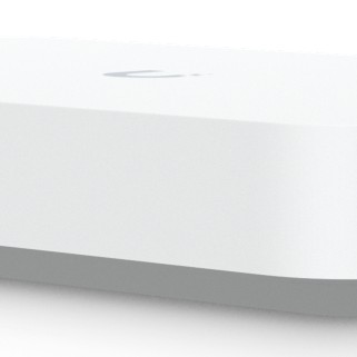 Ubiquiti UniFi UCG-Fiber-EU Desktop 10G Cloud Gateway with integrated PoE switch, Includes full UniFi application, 5 Gbps routing with IDS/IPS, 10G SFP+ and (1) 10 GbE RJ45 WAN port, 10G SFP+ LAN port 