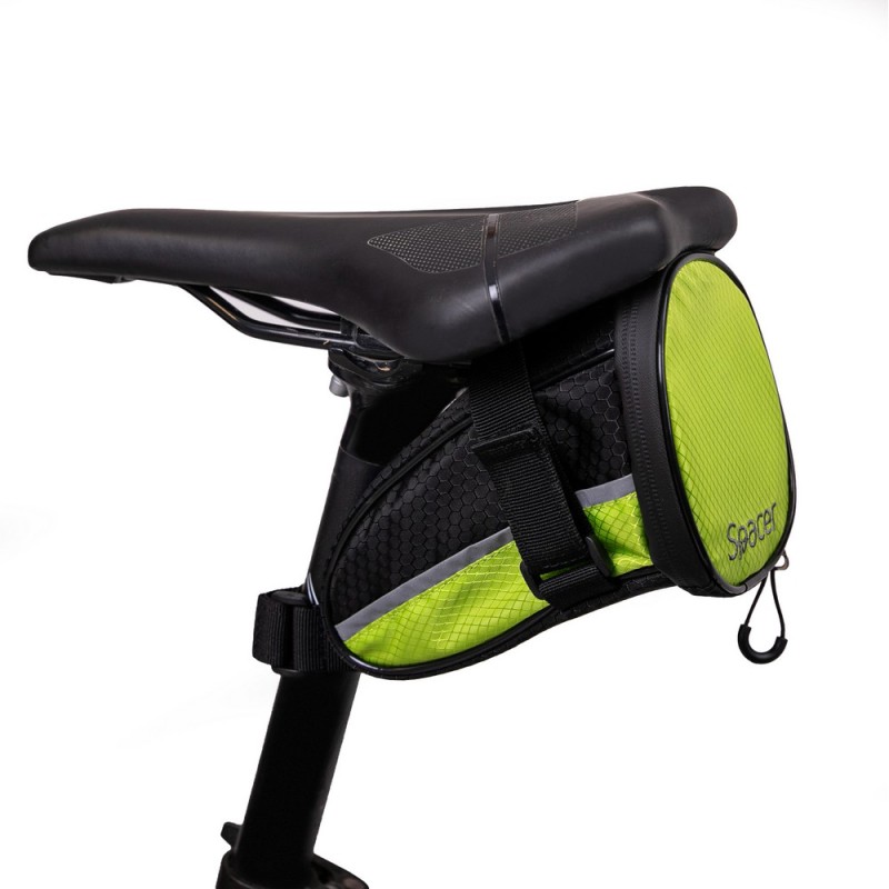 GEANTA reflectorizanta SPACER pentru Bicicleta, cu semnalizare LED prin telecomanda si de montat la sa, 