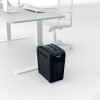 Distrugator manual documente Rexel SECURE  X10 Slim, 10 coli, P4, cross-cut (tip confeti), cos  18 litri, negru, 